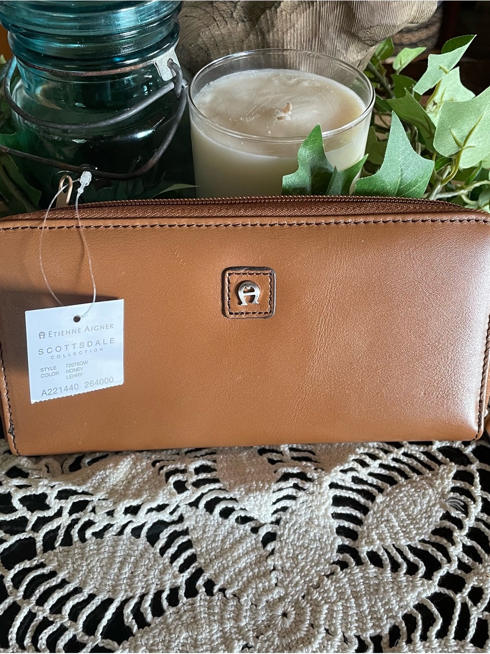 Etienne Aigner Scottsdale Leather Zip Wallet - Tan Brown